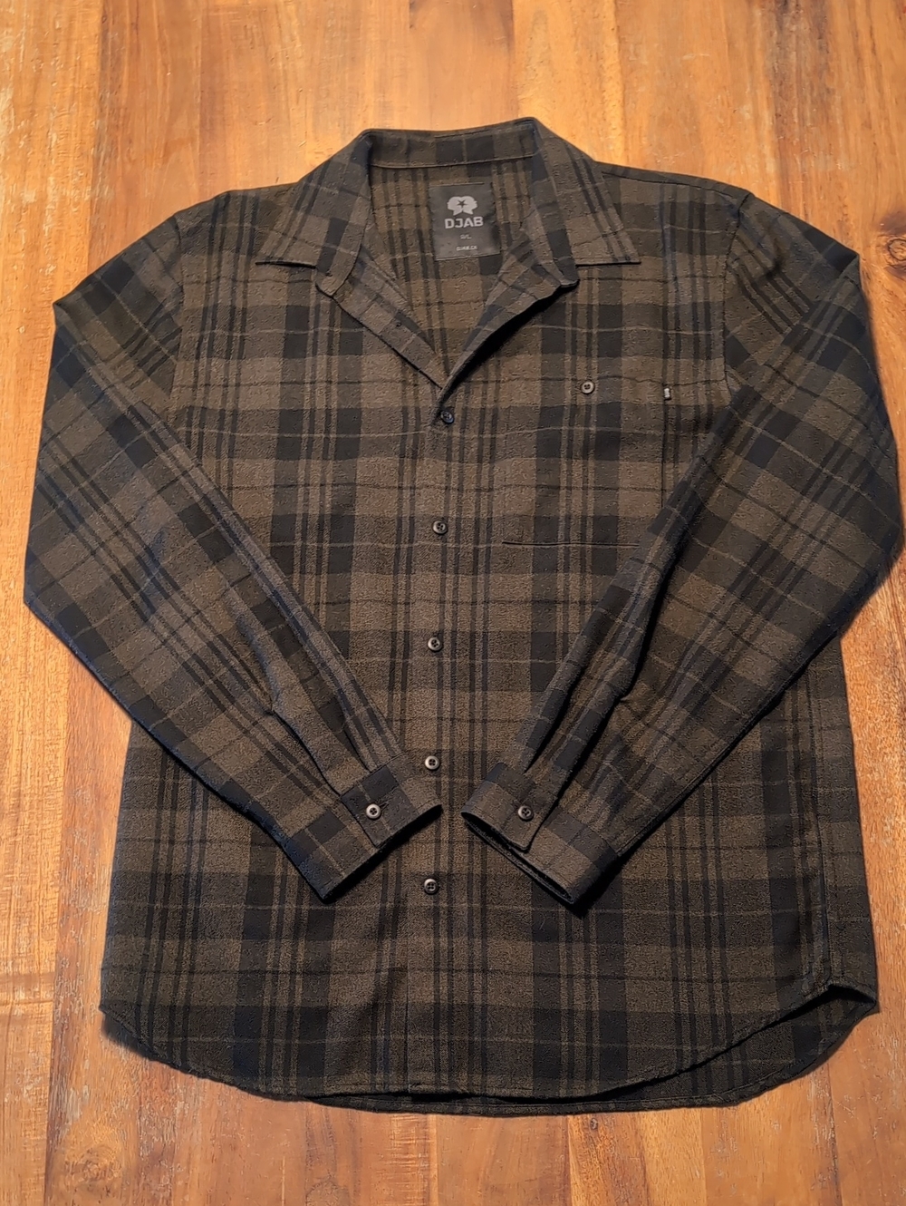 Men's Djab Olive Green Plaid Button-Up Shirt